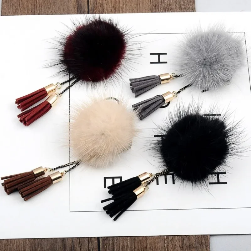 

Design A Chic New Mink Big Hair Ball Fringe Korean Brooch Corsage Pin Coat Sweater Accessories Winter Accessories