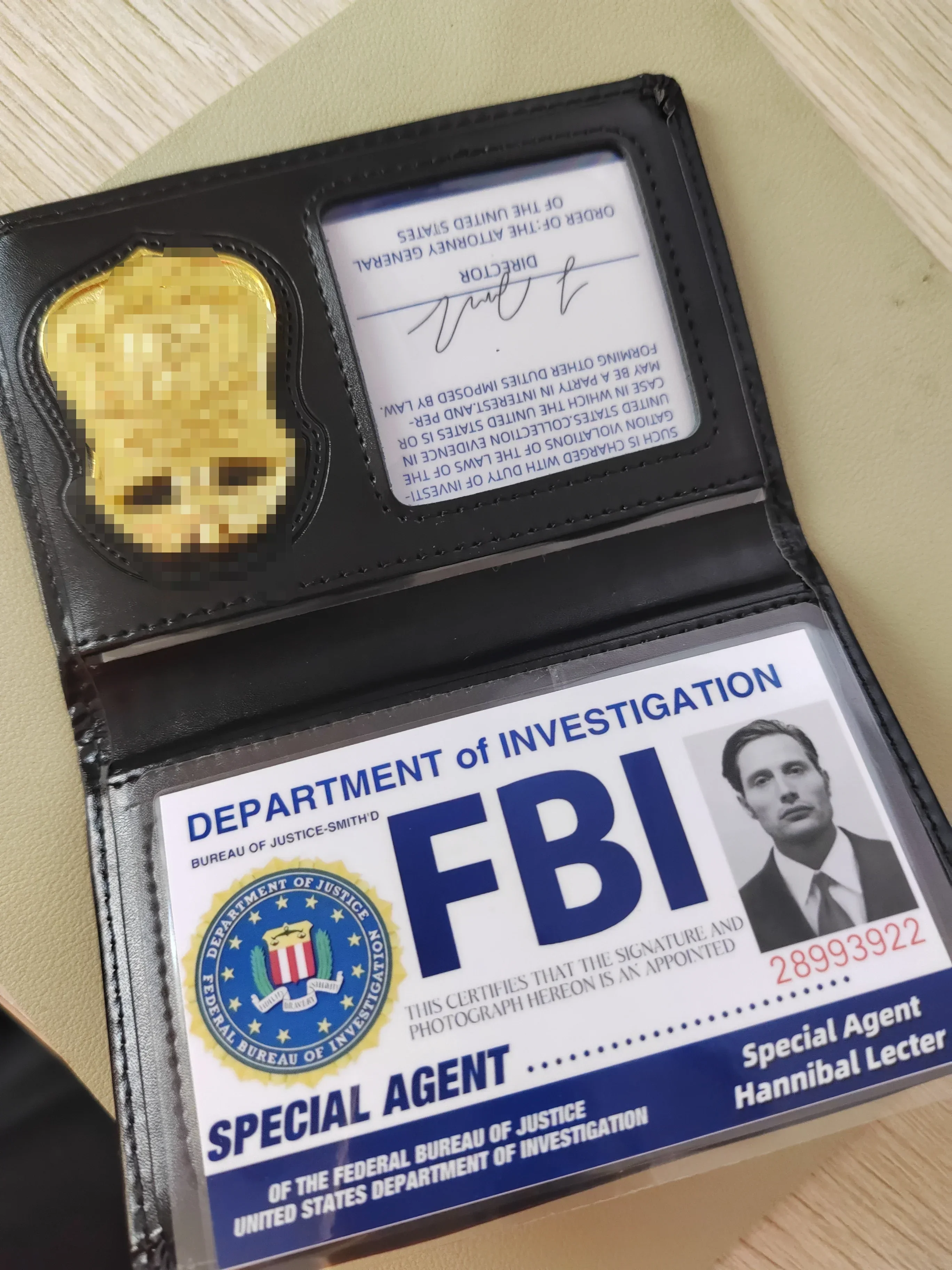 Hanban COS ID card holder for American TV series, customizable