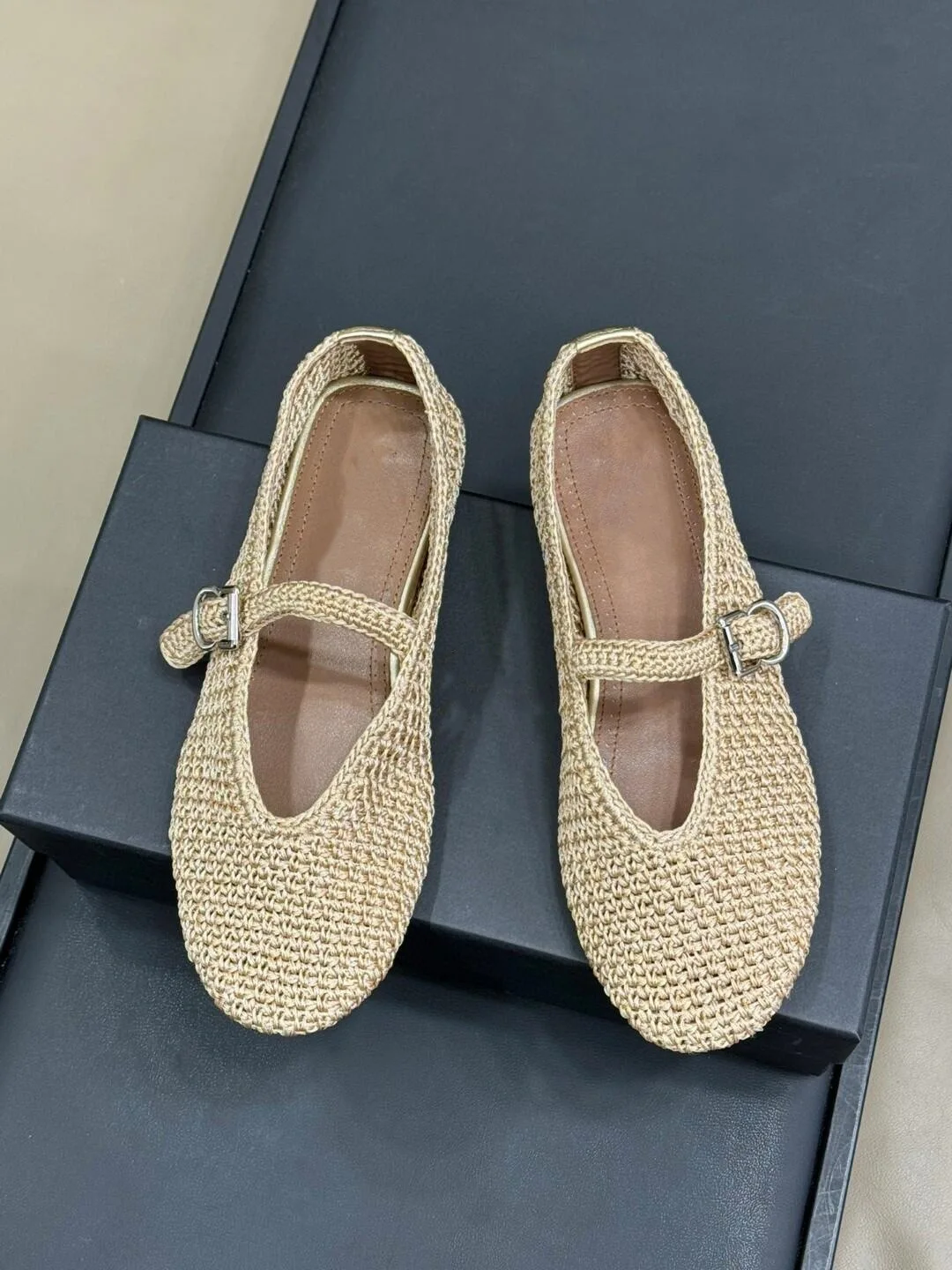 Knitted Hollow Out Flats Mary Janes Shoes Women Spring Summer Breathable Elegant Ballet Shoes Ladies buckle strap Loafers 2025