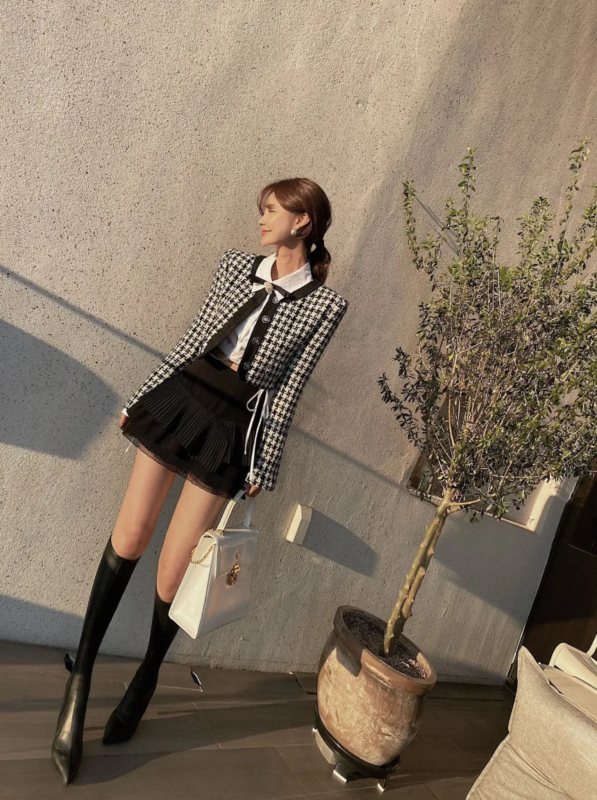 Elegant Cropped Jacket Women French Vintage Single Breasted Long Sleeve O-neck Top Autumn Y2k All-match Houndstooth Coats New