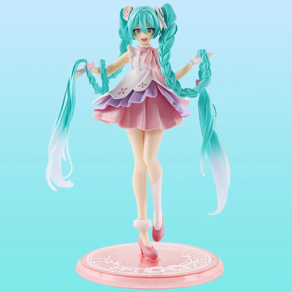 Sada83accb8a4428e9538f941d9e4bce26 - Hatsune Miku Figure