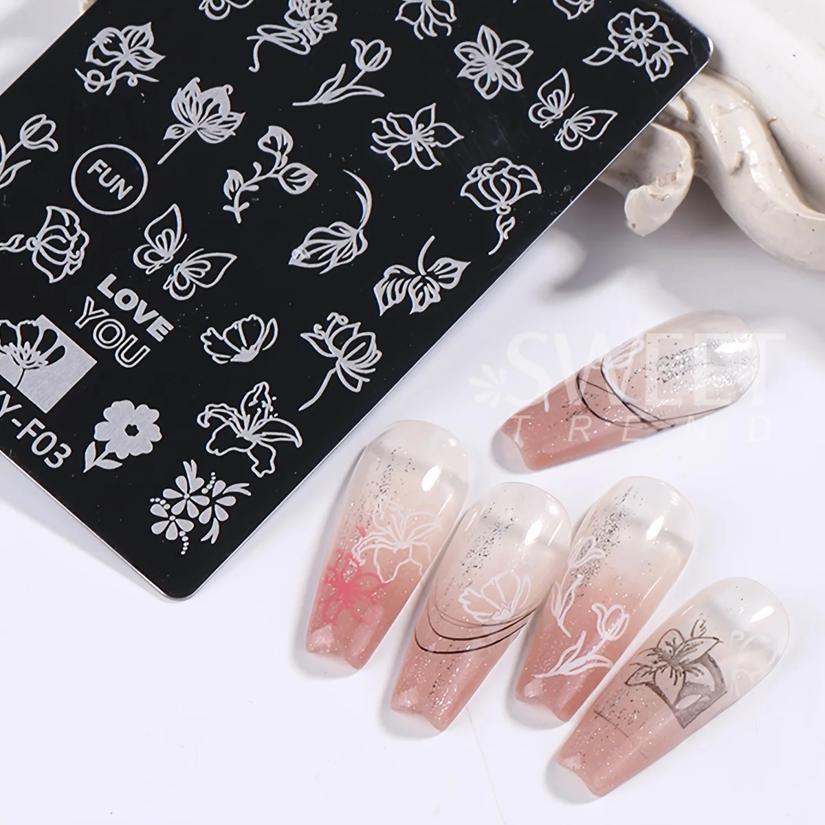 4pcs Simple Flowers Leaf Nail Art Stamping Plate Butterfly Floral Frame Image Geometry Design Printing Stencils Tools Manicure