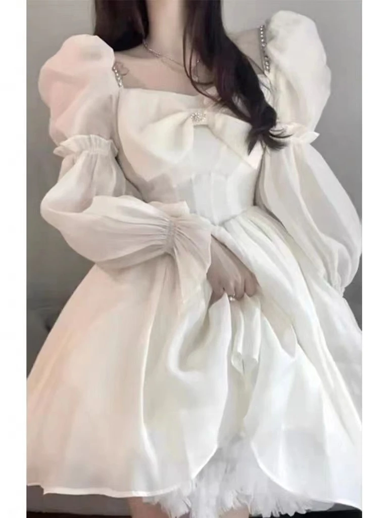 

Spring and Summer Long Sleeves Dress Temperament New Puff Short Skirt