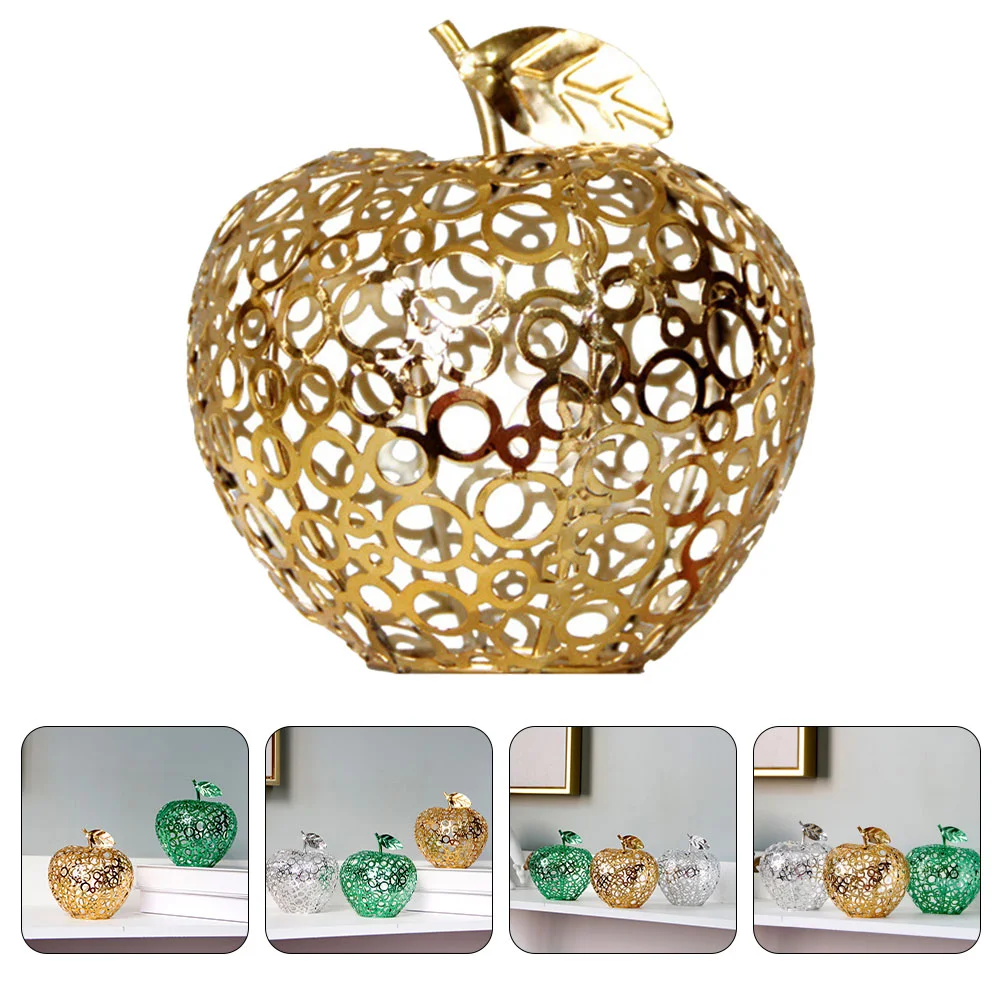 

Metal Candle Holder Hollow Iron Craft Candlestick Desktop Adornment Valentine' Day Wedding Christmas Decoration