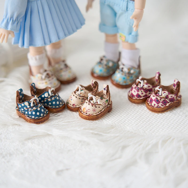 OB11 Doll Shoes 1/12 Inch Leather Shoes, Sports Shoes, Mosaic Shoes, Handmade Leather Shoes GSG Body9 YMY 1set 1 12 dollhouse miniature sports balls soccer football basketball outdoor sports scene decor toy doll house accessories