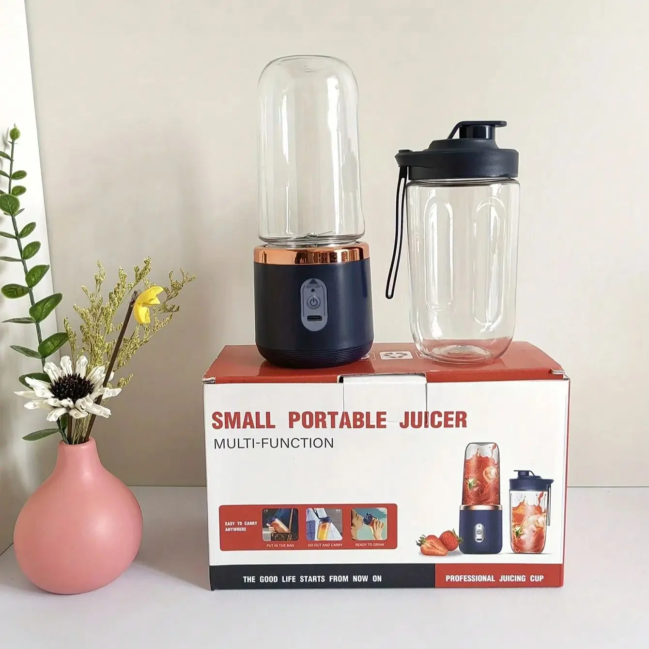 A Built-in 1500MAH Battery Power 6 Knife Head Mini Convenient USB Charging Multi-purpose Fruit Juice Machine Suitable For Student