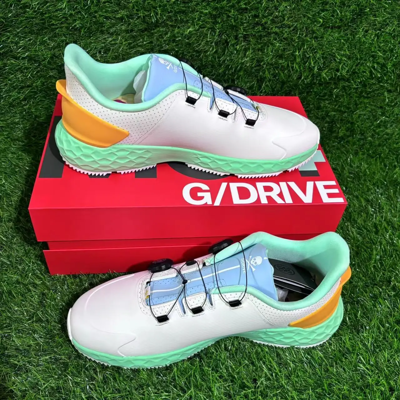 G/DRIVE Golf Shoes Men's Shoes Trendy Off-court Training Button Rotation Lightweight Waterproof Comfortable golf shoes