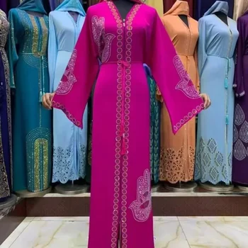 Elegant Diamonds High Quality Muslim Robe Dress New Muslim Abaya Women's Fashionable Modesty Clothing from China