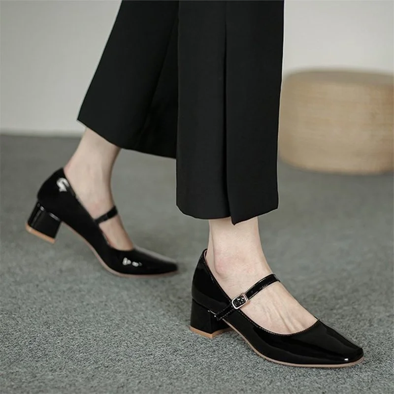 New Women's Red Black Mary Janes Shoes High Quality Leather Low Heel Dress Shoes Square Toe Shallow Buckle Strap Women's Shoes 2