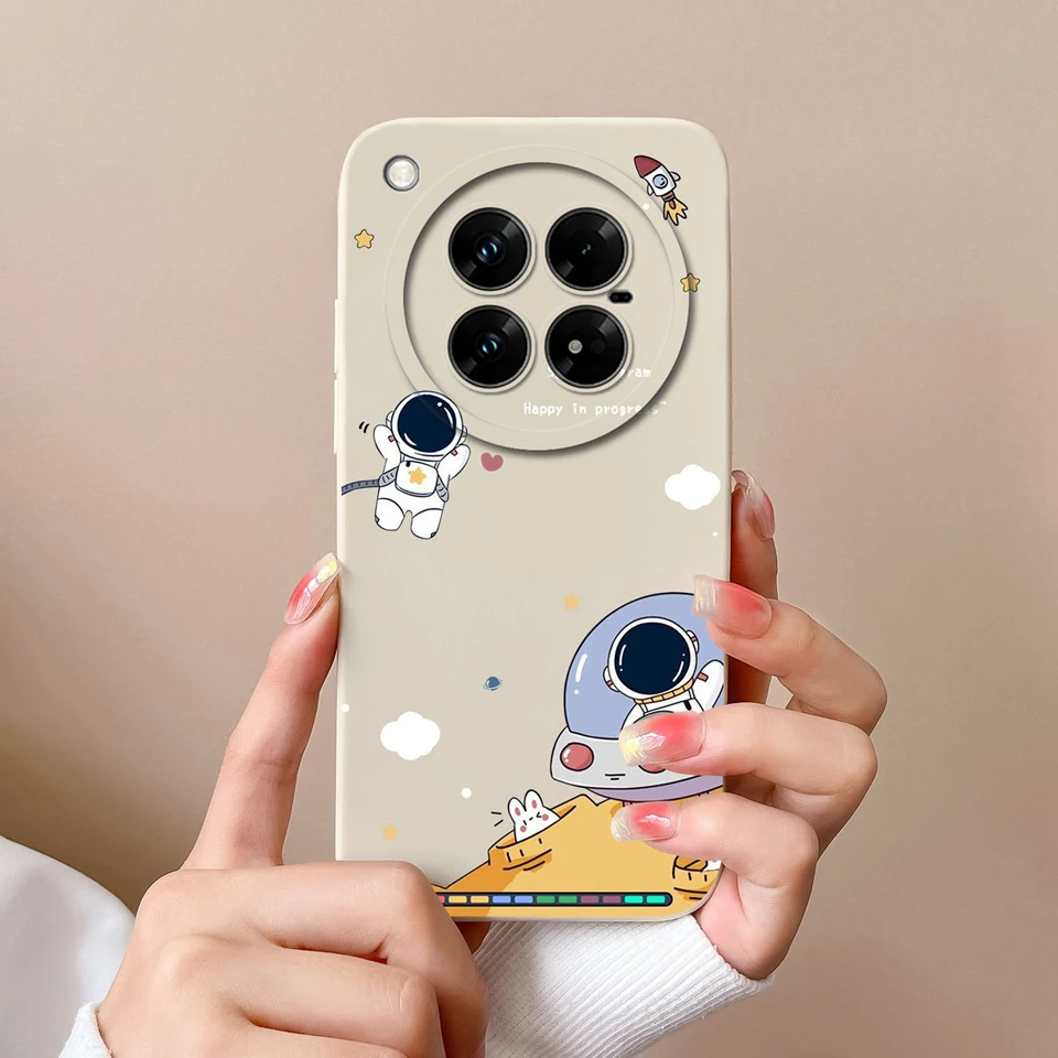 Cartoon Astronaut Liquid Silicone Durable Phone Case - Simplicity Cover Coque