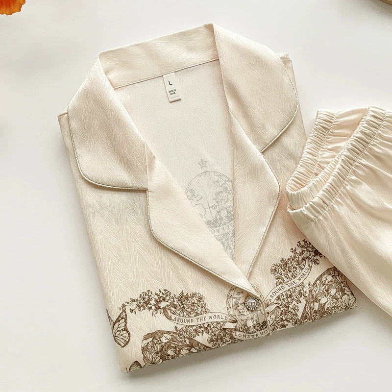 طقم بيجامة حريرية ساتان نسائي