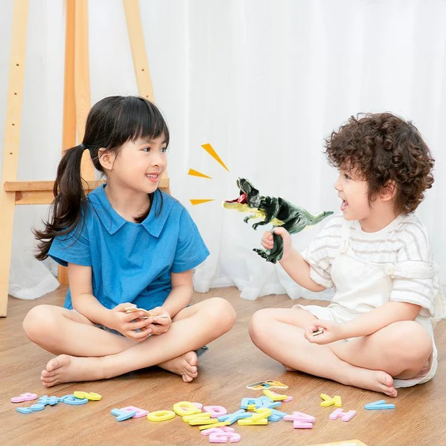 Dinosaur Toy with Sound Light Hand-operated 4