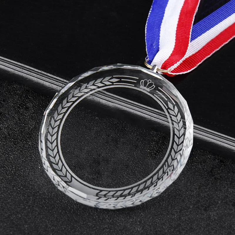 Description Picture 4 of itemCrystal Glass Medals Sport Souvenirs Honor Medal School Competition for Children Free Customized Printed Engraved Logo Award