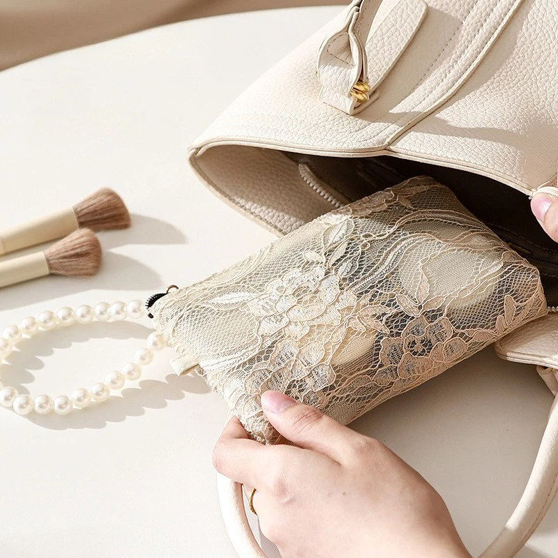 Sweet Cosmetic Pouch with Imitation Pearl Chain Women Lace Small Makeup Bag Travel Organizer Cosmetic Coins Handbag Case