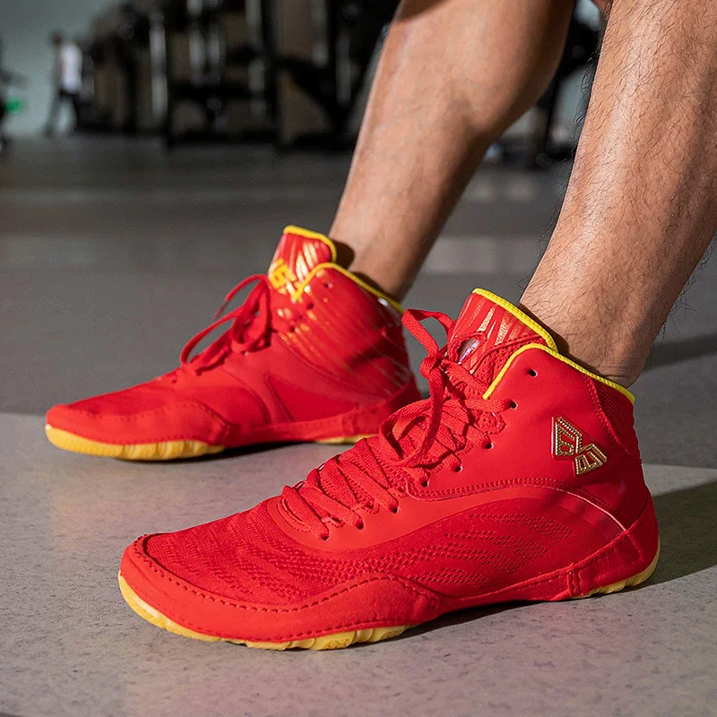 Professional Wrestling Shoes for Men, Boxing Fighting Training Boots, Outdoor Sports, Breathable Wearable Sneakers