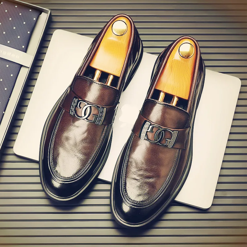 

Genuine Leather Mens Casual Shoes High Quality Loafers Sneakers Fashion Handmade Retro Leisure Shoes Antiskid Male Hiking Shoes