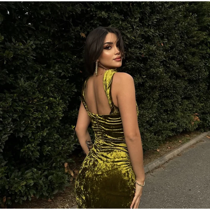Elegant Halter Velvet Midi Dresses Women Backless Pleated Zipper Green Party Dress Female 2025 Spring Summer Lady Slim Fit Robes
