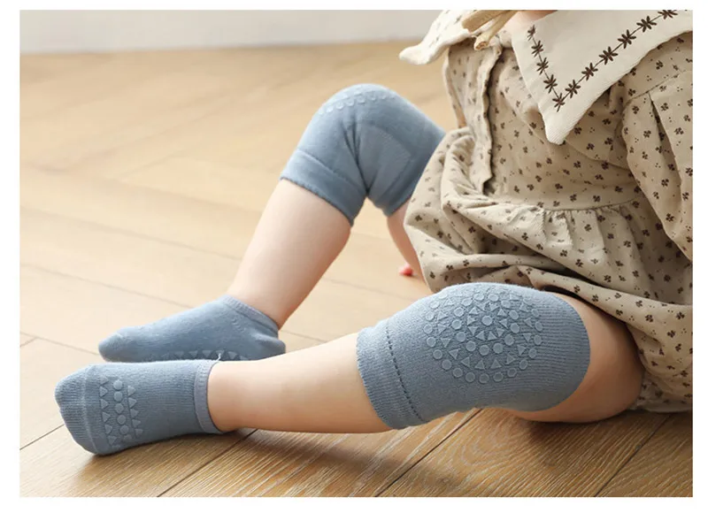 Ensemble De Chaussettes Antidérapantes Pour Bébé, Nouvelles Genouillères De  Couleur Unie, Protection Des Genoux Pour Filles Et Garçons - Couvertures  Pour Jambes - AliExpress