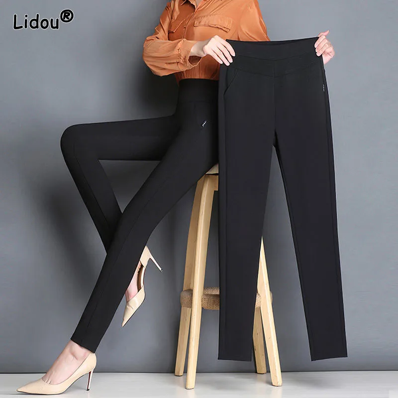 Leisure Comfortable Slim Flare Pants High Strecth Elastic Waist Pocket Decoration Ankle-length Pants Burgundy and Black Colour autumn winter new plaid spliced ankle length pants women panelled sequined high waist three dimensional decoration pencil pants