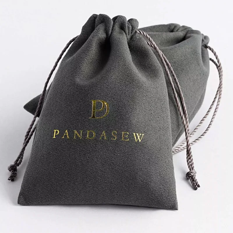

Gray Suede Gift Bags 5x7cm 7x9cm 18x30cm pack of 50 Watches Eyewear Perfume Drawstring Pouches Jewelry Makeup Logo Sack