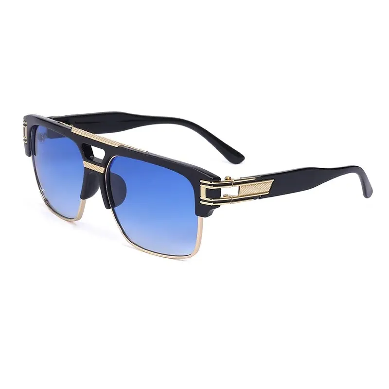 Chic Retro Square Frame Sunglasses with Transparent Design