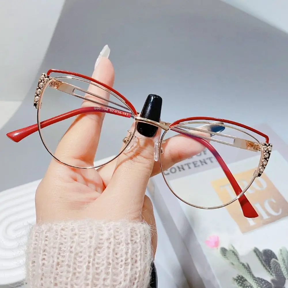 

Cat Eye Glasses Frame For Women Luxury Brand Designer Fashion Rhinestone Prescription Frames Optical Eyeglasses Computer Goggles