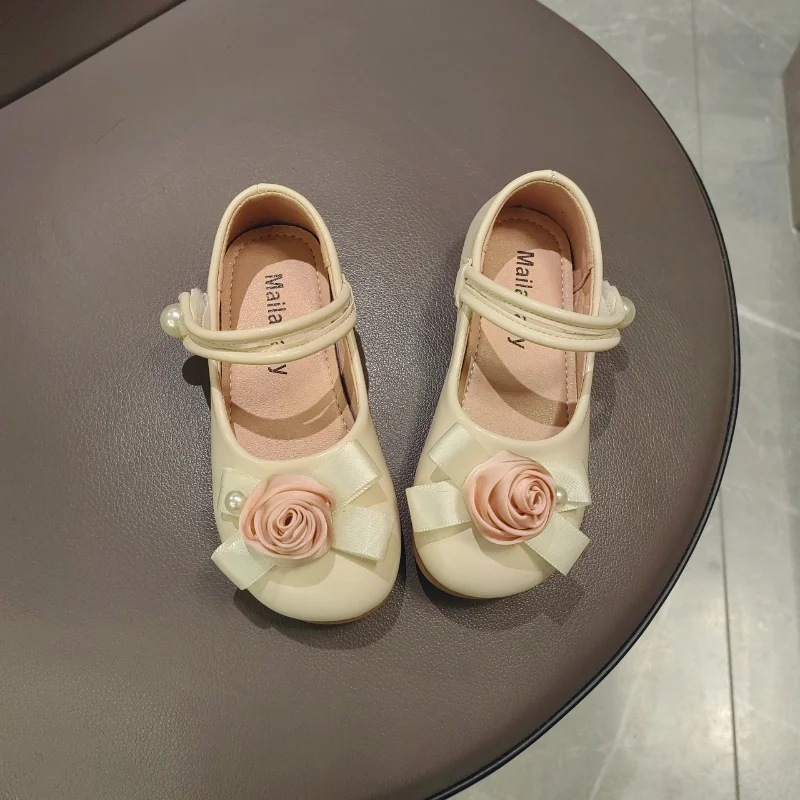Girls Princess Shoes New Kids Fashion Flower Leather Shoes Children Elegant Temperament Dance for Party Wedding