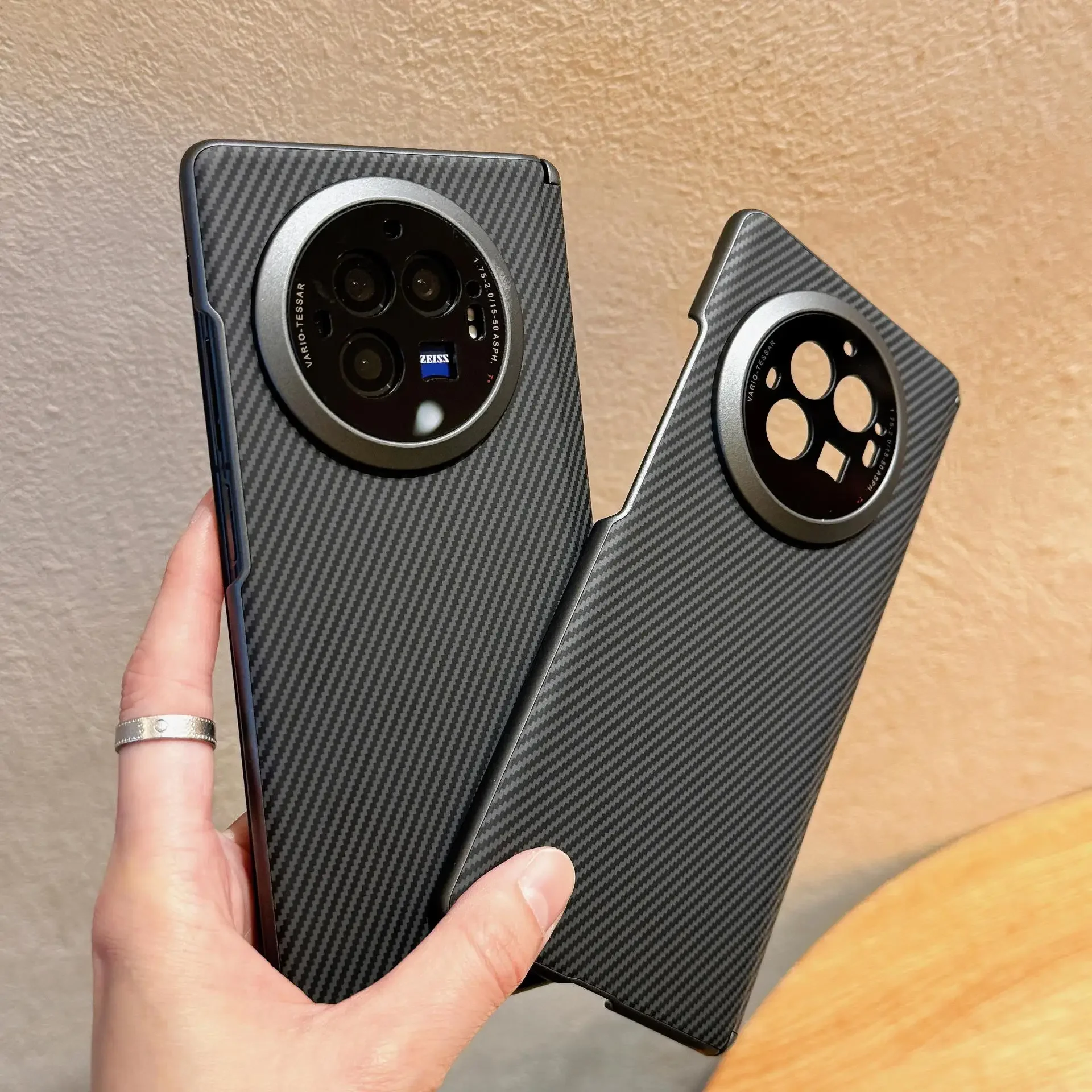 Carbon Fiber Texture Folding Hinge Case - Ultra Thin, Skin-Friendly, Frosted Shockproof Cover