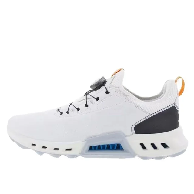 남성용 가죽 전문 골프화: 코스에서의 편안함과 스타일