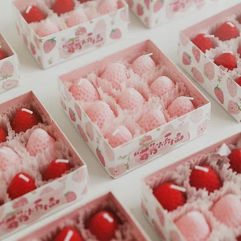 4/6/9PCS Strawberry Shaped Scented Candles 1