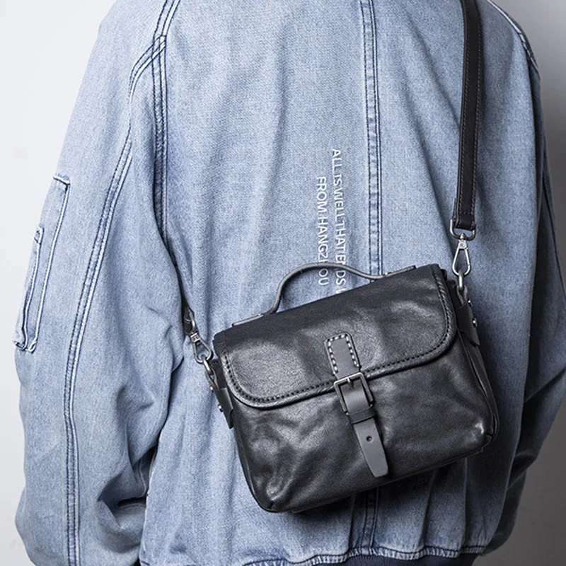

AETOO Handmade retro shoulder bag men's leather summer small bag head layer cowhide casual messenger bag vegetable tanned leathe