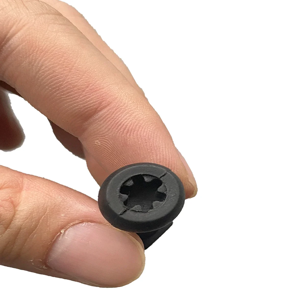 2 Stück Motorabdeckung Bolzen | Kunststoff Montage Peg 03L103164