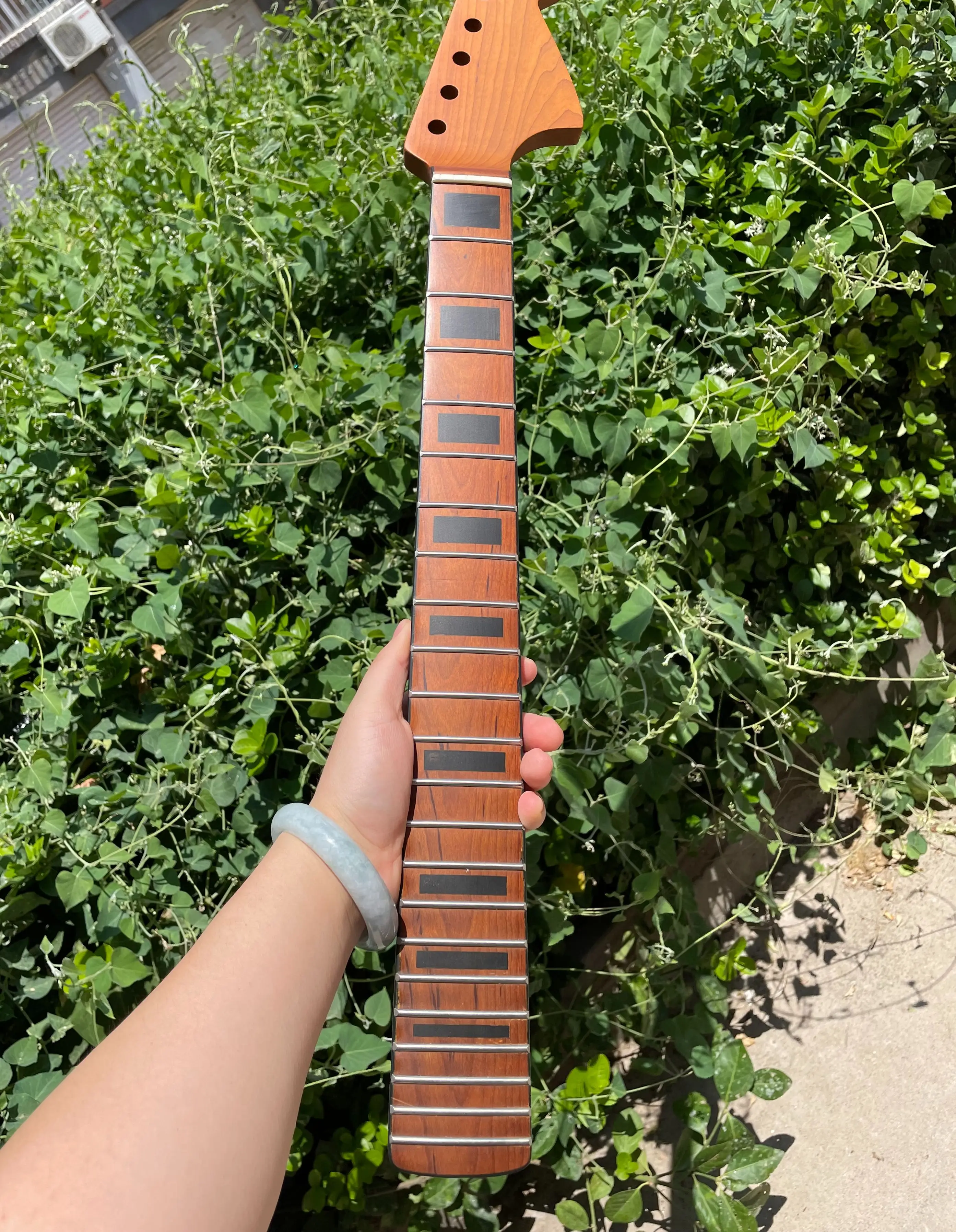 Roast Maple Guitar Neck, 22 Fret, 24 inch, Short Scale, Inlay Rosewood Fretboard, Roasted Maple Fingerboard, High Quality