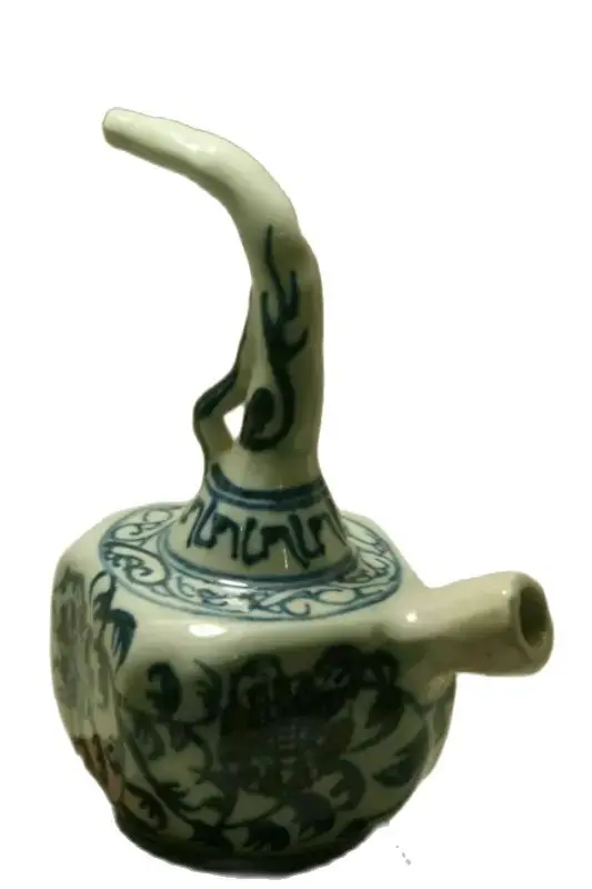 

Chinese Folk Art Collection -- China Old Painted Porcelain Blue and White Shisha Snuff Bottle Decoration Collection Ornaments