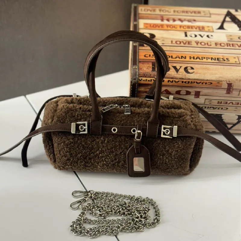 Autumn Winter Women's Lamb Wool Handbag Chic Color Contrasting Versatile Plush One Shoulder Crossbody Bags Party Clutch
