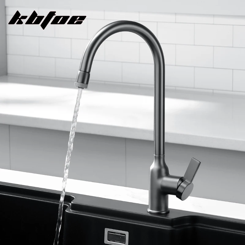 

Kitchen Faucet Single Handle Pull Out 2 Mode Sprayer Faucet 360 Rotation Deck Mounted Hot and Cold Water Sink Mixer Taps Brass