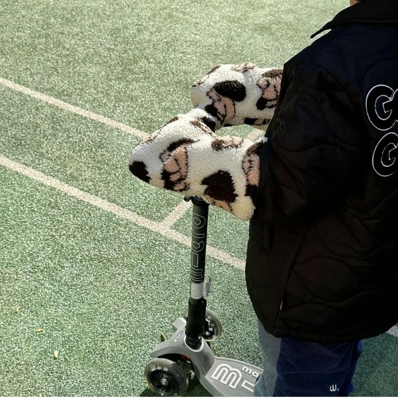 Kids Stroller Hand Muffs Windproof Cartoon Pattern Outdoor Sports Mittens Scooter Accessory Winter
