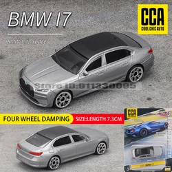 Exquisite 1:64 Alloy Classic Car Model - Multiple Styles Available (1 - 72 BMW I7)