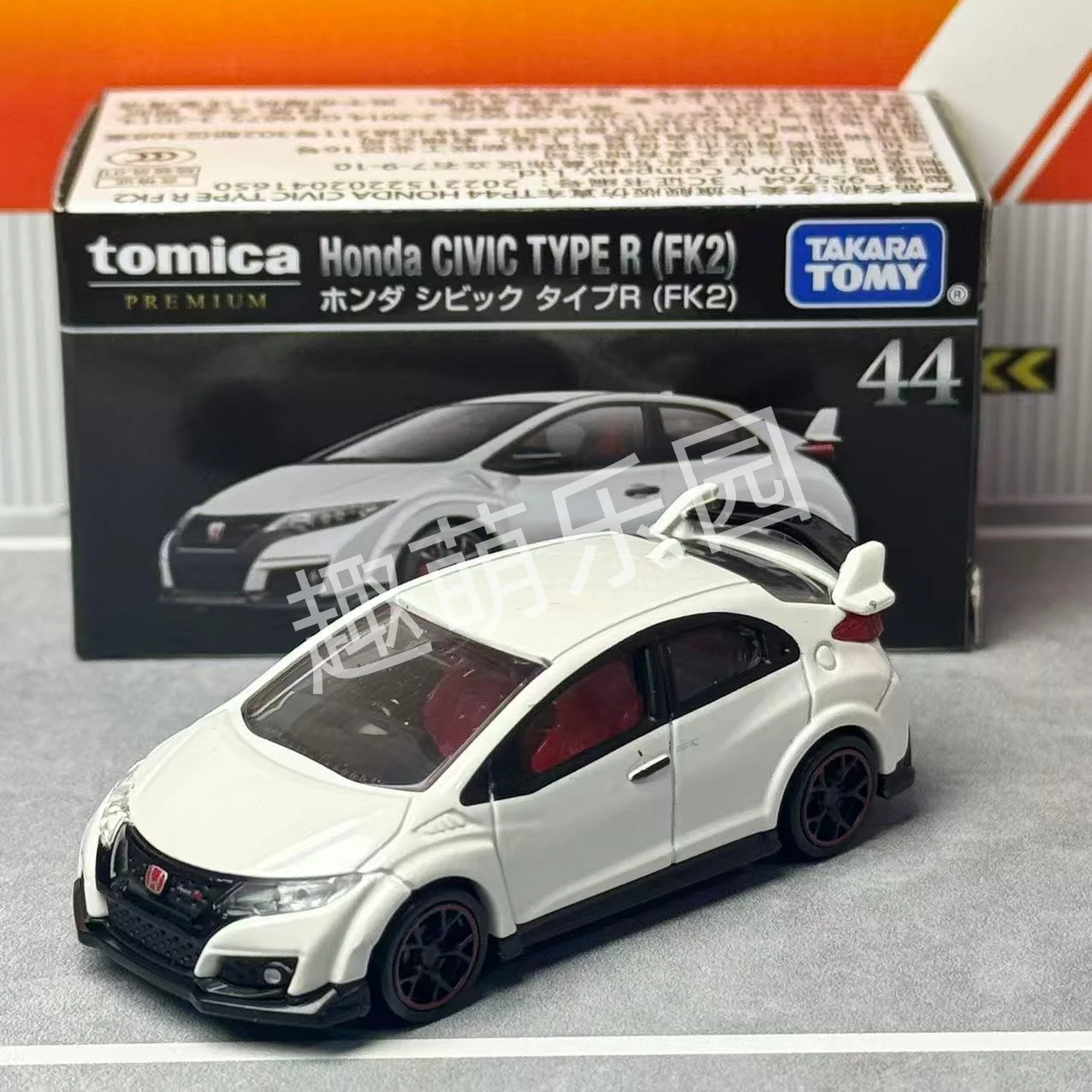 Takara Tomy 44 Honda Civic Type R (FK2) Alloy car Diecast Model