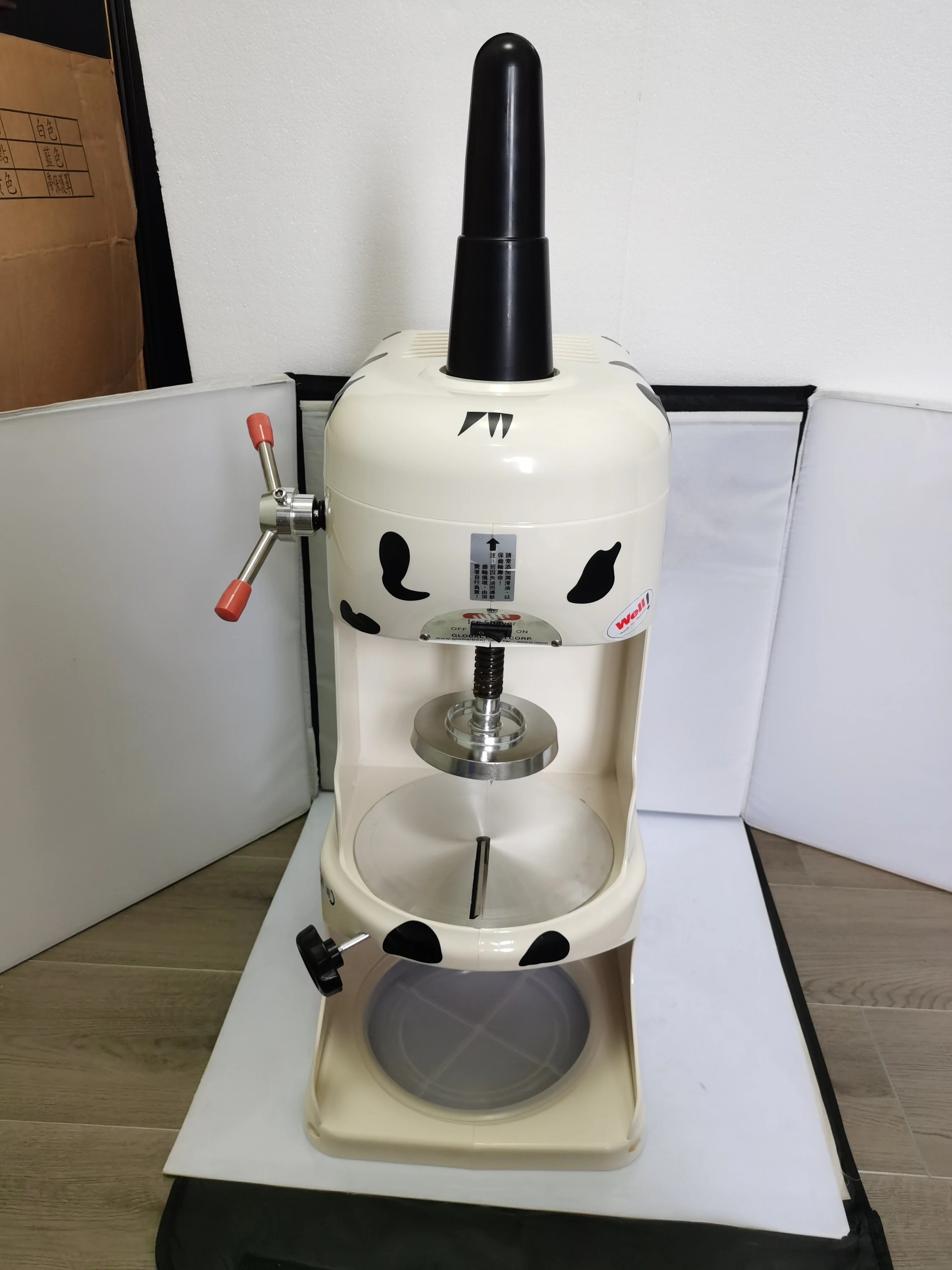 Made In Taiwan  PD-0B / Commercial use Electric Ice Shaver Snow Cone Maker,Ice Crusher/Snow Ice Shaver Machine