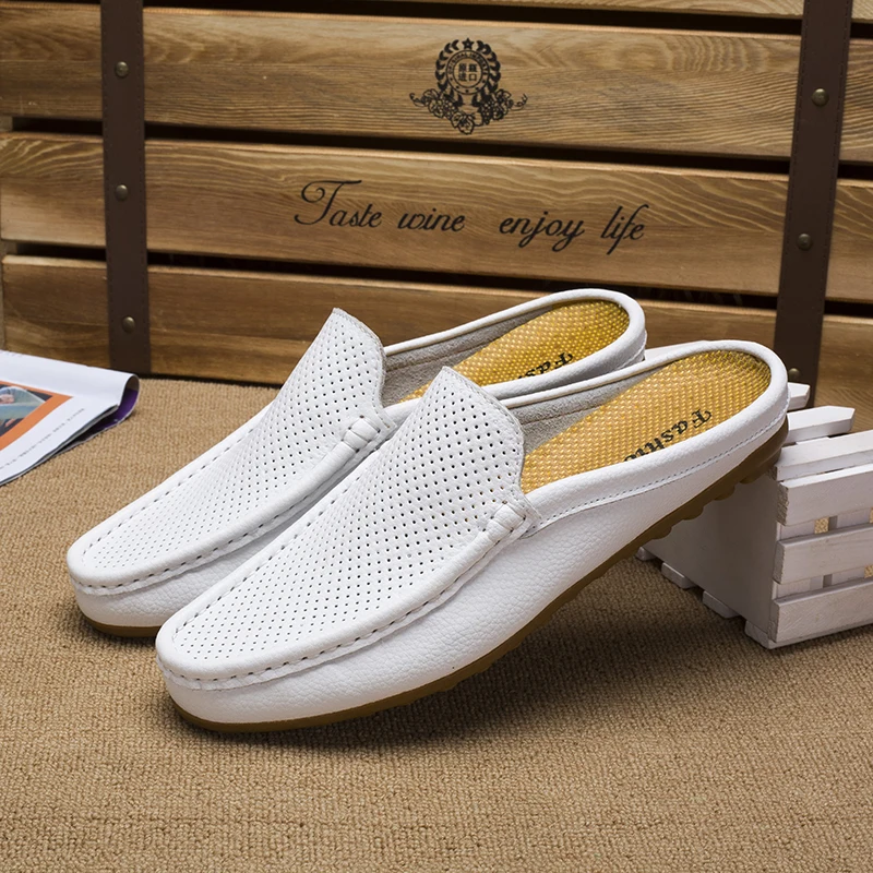 Summer Men Casual Loafers Fashion Breathable Genuine Leather Slippers Outdoor Light Mules Cool Half Shoes Italian Design Sandals
