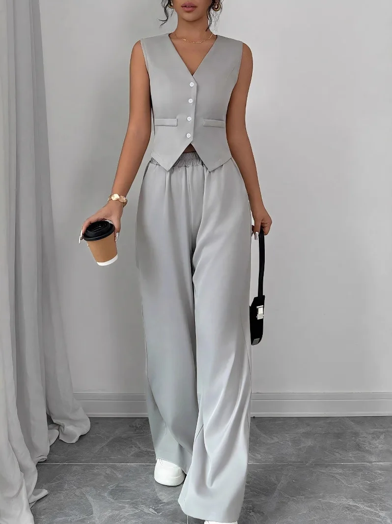 Ensemble élégant avec gilet sans manches et pantalon product image
