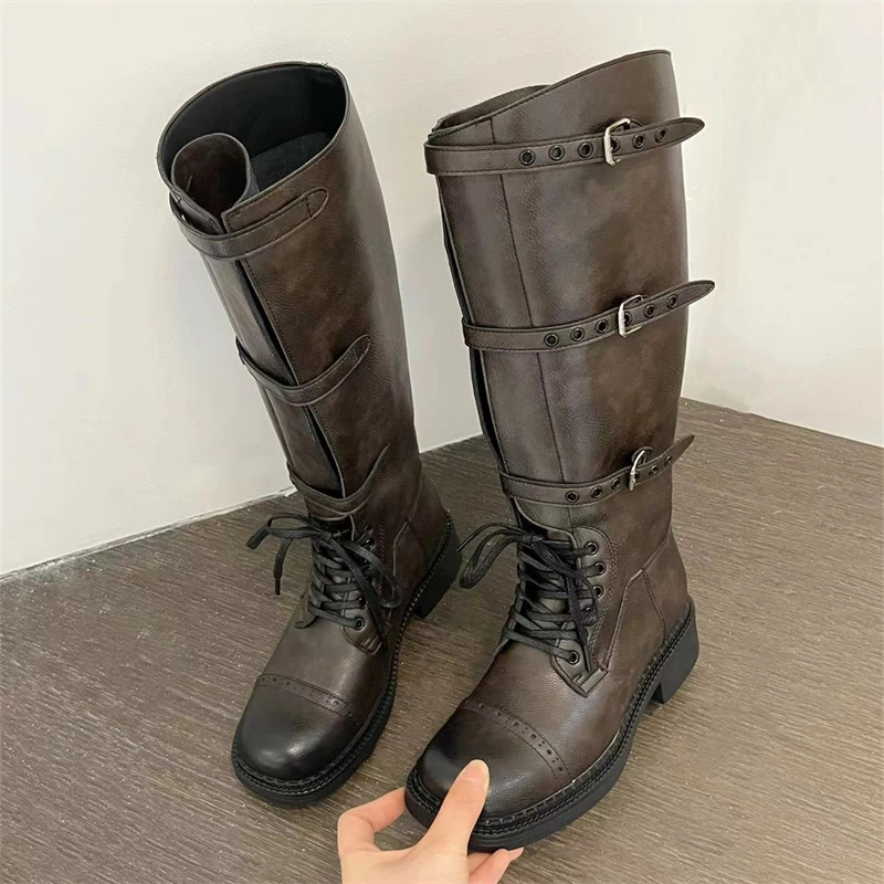 

Женские дизайнерские ботинки с ремешком с пряжкой, женские рыцарские ботинки на платформе с круглым носком, Ретро ковбойские ботинки ручной работы на шнуровке в западном стиле