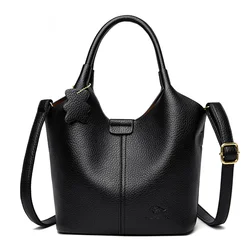 Vintage Luxury Soft Leather Shoulder Bag for Women - Stylish Large Capacity Handbag (Black)