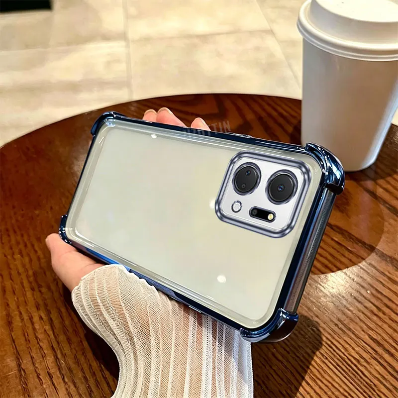 Clear Fashion Phone Case – Sleek Transparent Design