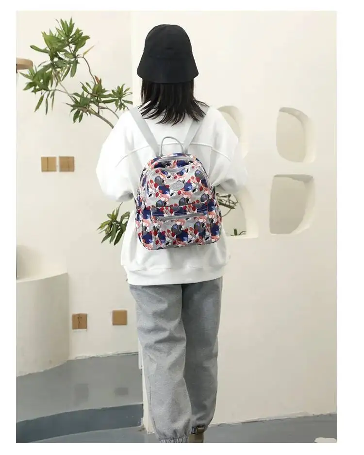 Brief Drucken Ultra-licht Casual Kleine Doppel Schulter Taschen Neueste Nette frauen Rucksack Koreanischen Stil Einfache Nylon Pendler Tasche – Detail 15
