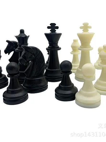 32Pcs Tradtional Board Game Tournament Chess Pieces Chessmen Set Replacement Checker Pawn Non-Toxic Kids Adults