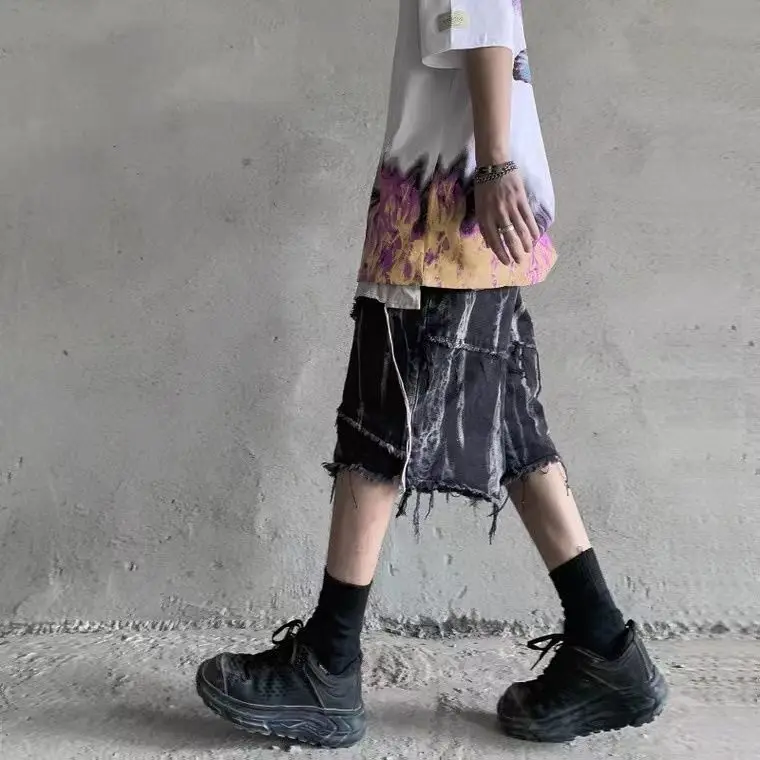 Tie Dye Frayed Denim Shorts Men Vibe Knee Length Male Vintage Gothic Punk Y2K Shorts Hippie Streetwear Distressed Tassel Shorts
