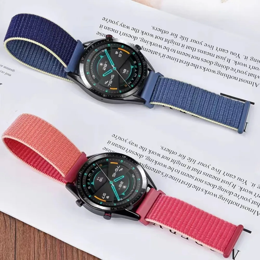 22mm Adjustable Nylon Loop Strap - Versatile Smartwatch Bracelet