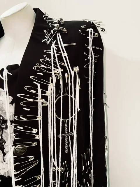 Safety Pin Loose Thread Top Skirt and Jacket 3 Piece Set 14